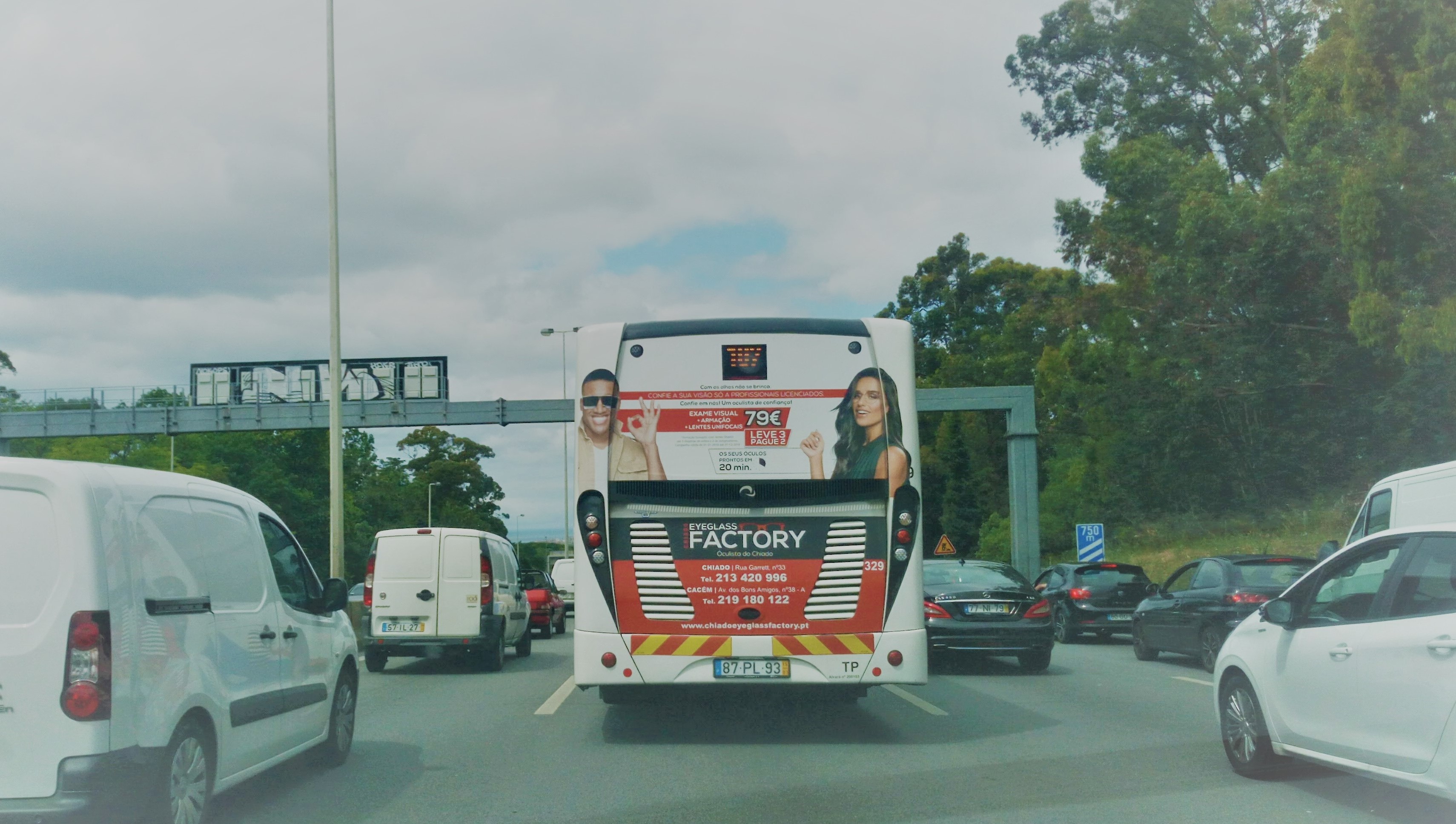 /publicidade-em-autocarros